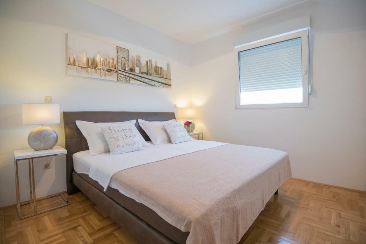 Comfortable Cozy Beach Apartment Spalato Esterno foto