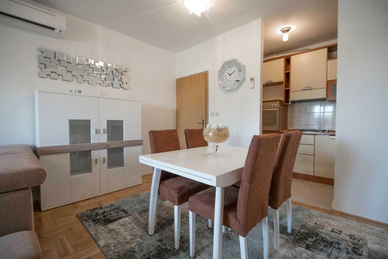 Comfortable Cozy Beach Apartment Spalato Esterno foto