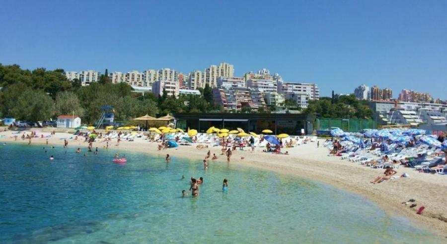 Comfortable Cozy Beach Apartment Spalato Esterno foto